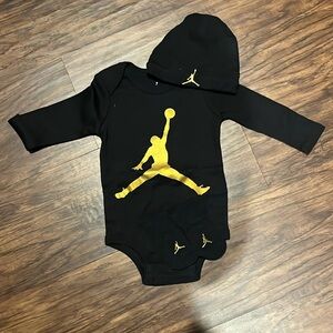 Jordan Baby Set